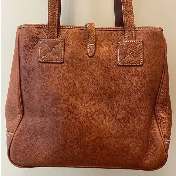 Vintage Dooney & Bourke Pebbled Leather Shoulder Bag | Expandable Brass Hardware - Picture 5 of 16